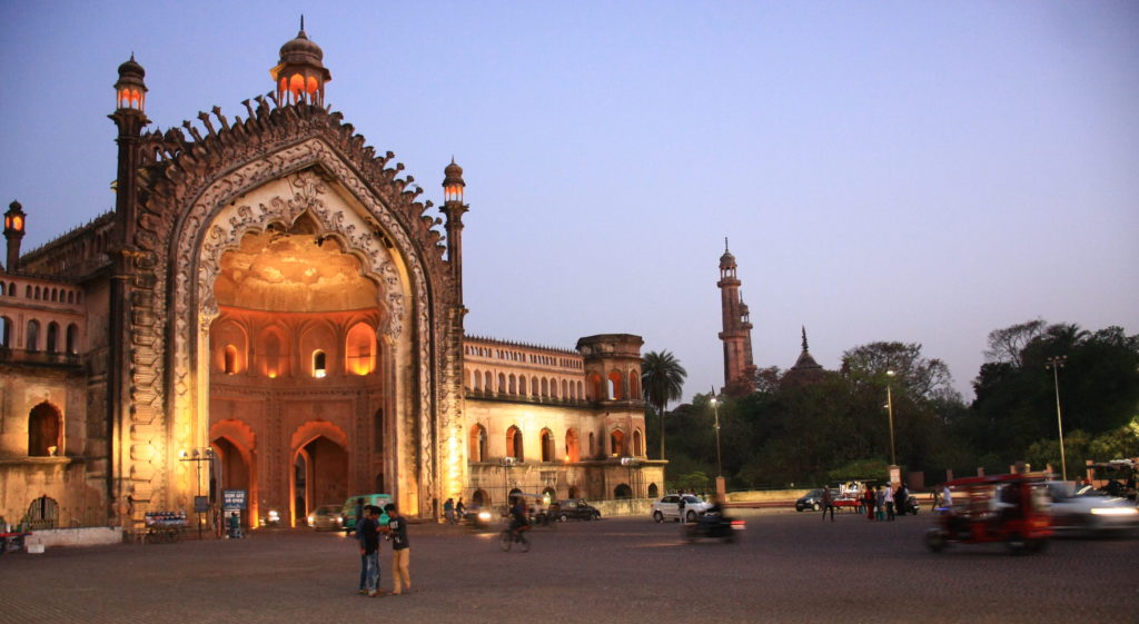 Arche sur la route Husanabad, Lucknow, Inde