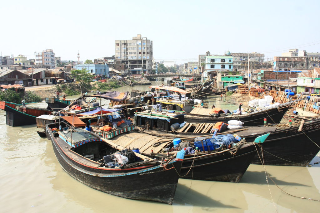 Bateaux de pêcheurs, Chittagong, Bangladesh