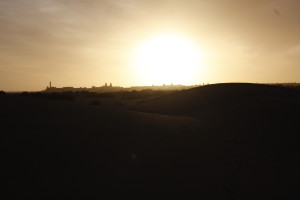 Sunset over the sand dunes of El Oasis