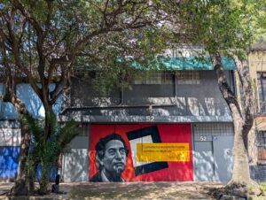 PXL_20250803_210810643