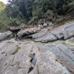 Une rivière qui se rétrécit