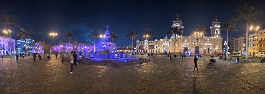 PXL_20251022_234218314.PANO