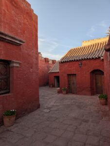 PXL_20251107_220248255