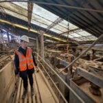 PXL_20251120_190349348