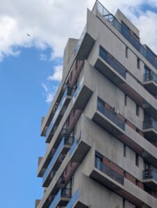 PXL_20251212_193306997